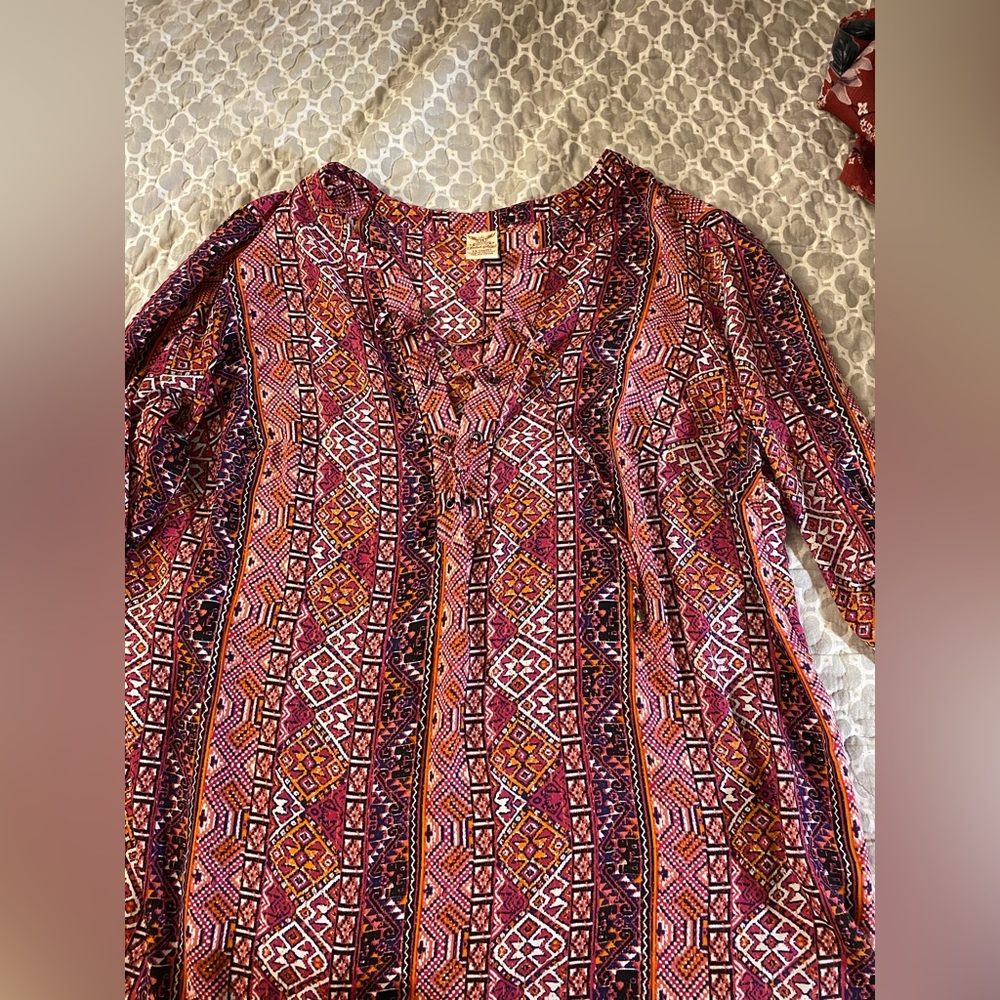 Pretty print blouse - Picture 2 of 5
